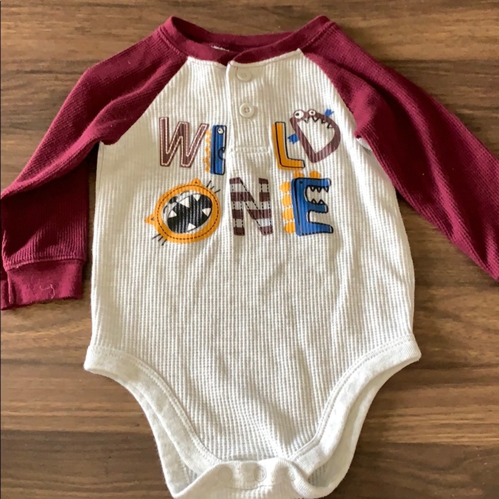 Boys long sleeve onesie